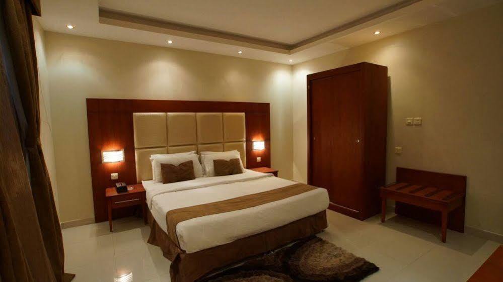 Al Muhaidb Hotel Apartments 24 Riyadh Exterior photo